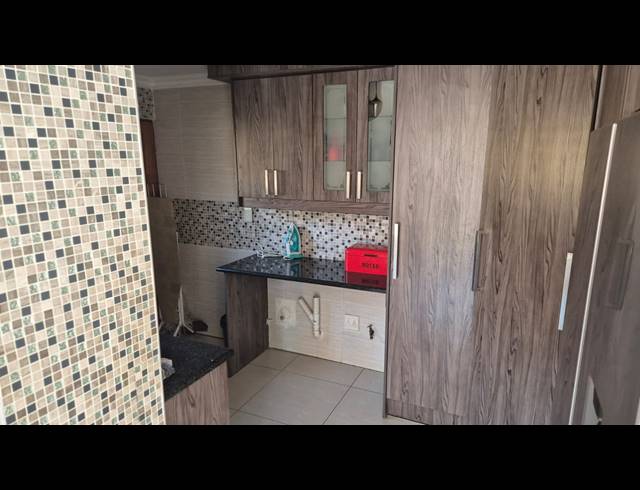 3 BEDROOM DETACHED FOR SALE IN SONNEVELD